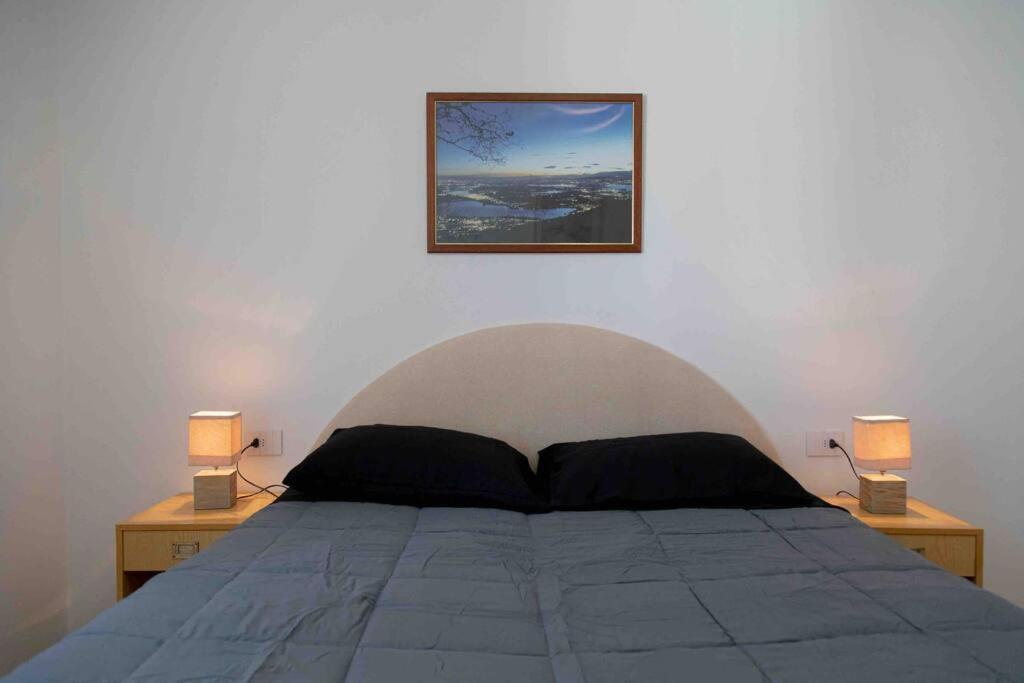 Vista Lago-Appartamento Funzionale Con Vista Varese Eksteriør bilde